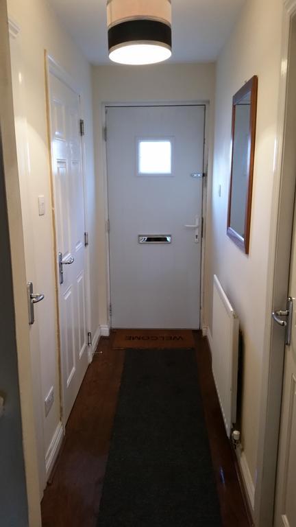 Livingston Ideal Commuter House エクステリア 写真