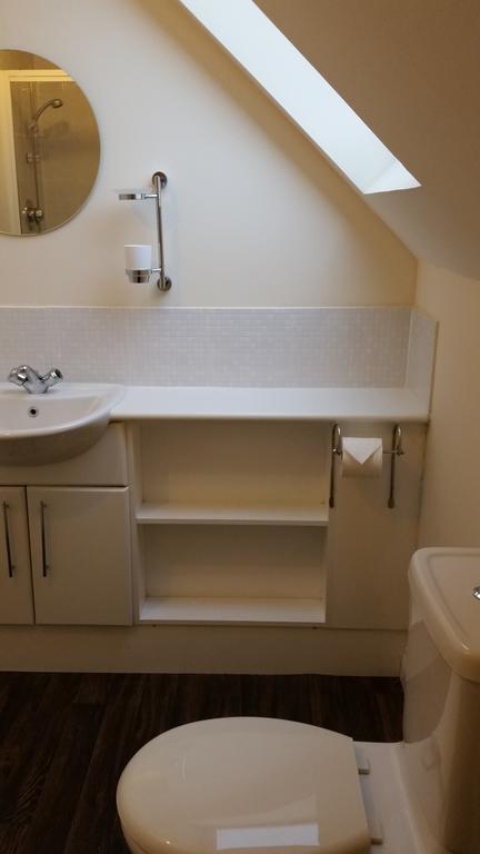 Livingston Ideal Commuter House エクステリア 写真