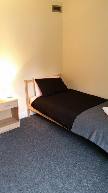 Livingston Ideal Commuter House エクステリア 写真