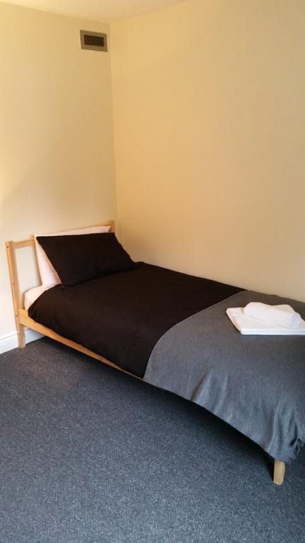 Livingston Ideal Commuter House エクステリア 写真